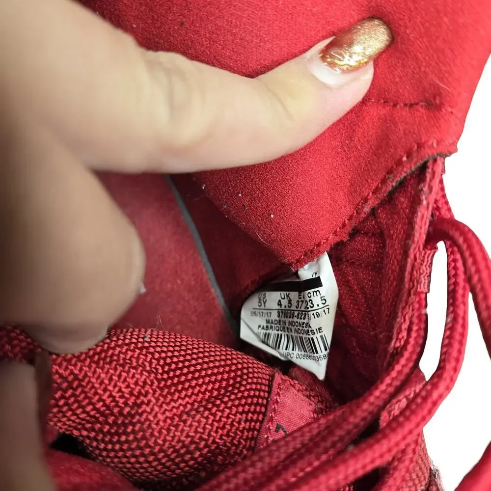 Jordan 11 Retro Red Boy's Sneaker Size: 5Y‎